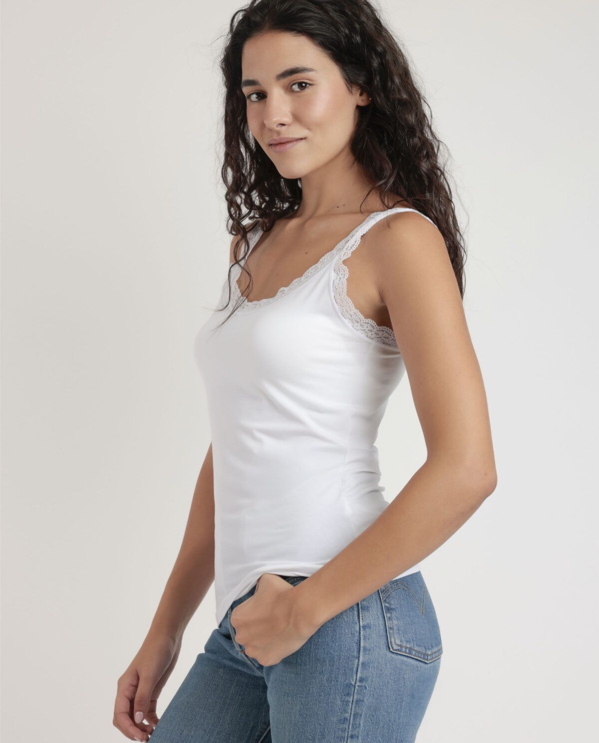 ADMAS Camiseta Tirantes Puntilla Ondas para Mujer - Imagen 3